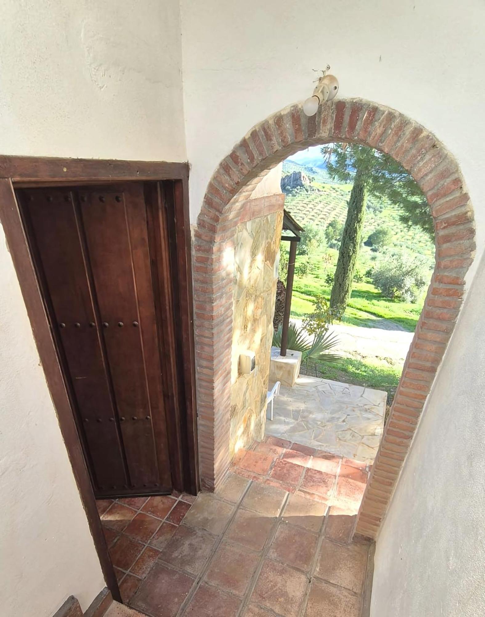 Castle Tower Apartment In Rural Holiday Park 'Bernard' Tolox Εξωτερικό φωτογραφία